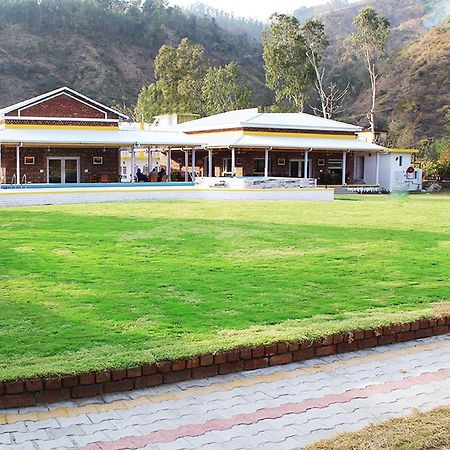 Four Banyans Spirit&Nature Resort Rāipur Extérieur photo