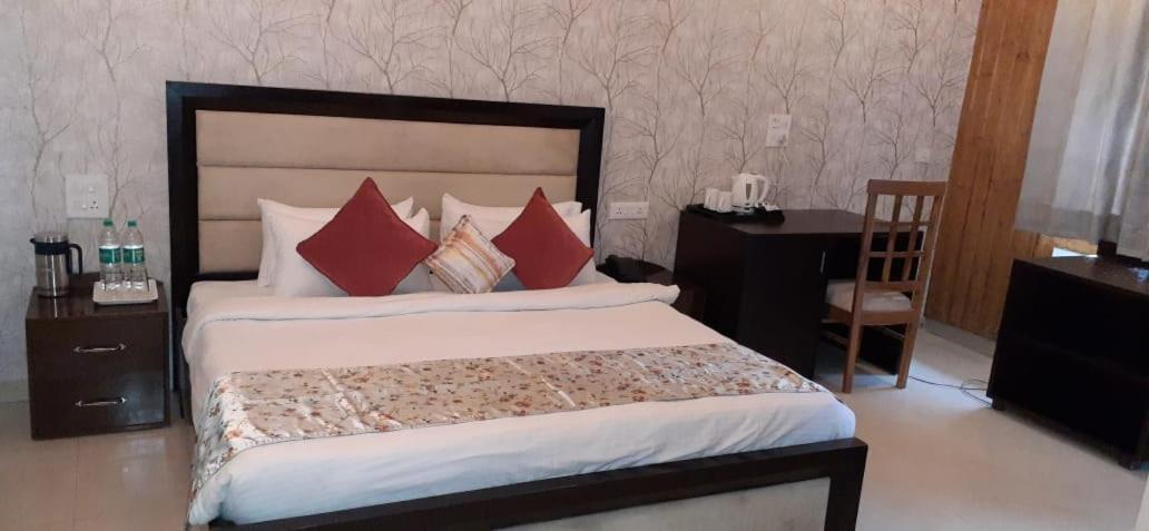 Four Banyans Spirit&Nature Resort Rāipur Extérieur photo