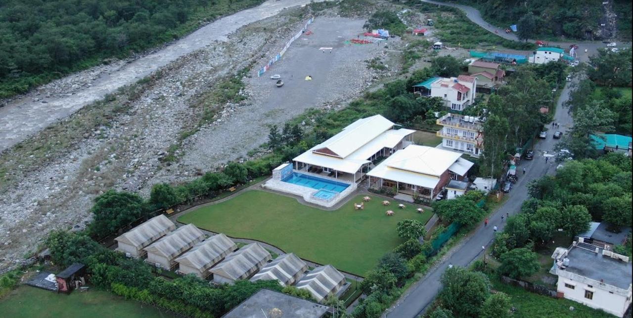 Four Banyans Spirit&Nature Resort Rāipur Extérieur photo
